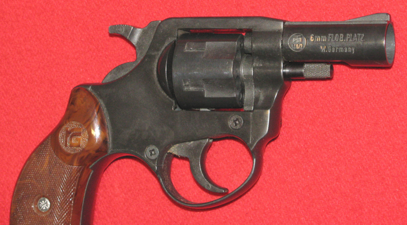 RÖHM Schreckschuss- Revolver, eine RÖHM RG 76 mit der PTB 140 / 2 in 6mm FLOB. PLATZ – Bild 6