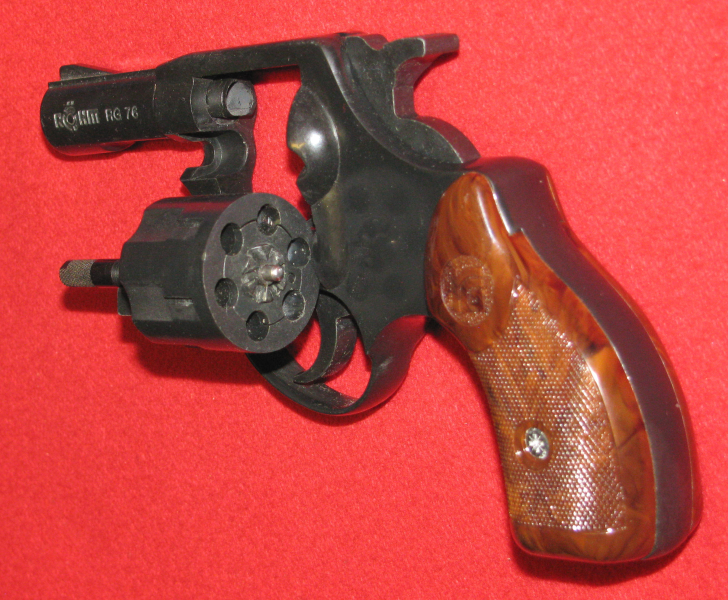 RÖHM Schreckschuss- Revolver, eine RÖHM RG 76 mit der PTB 140 / 2 in 6mm FLOB. PLATZ – Bild 3