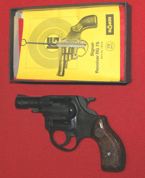 RÖHM Schreckschuss- Revolver, eine RÖHM RG 76 mit der PTB 140 / 2 in 6mm FLOB. PLATZ – Bild 4