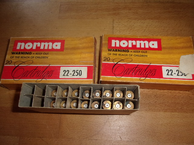 36 Hülsen 22-250 Norma – obrázek 1