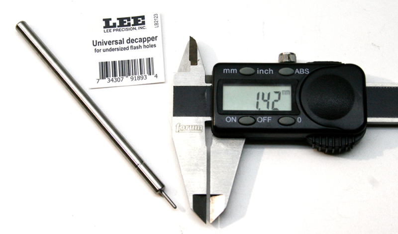 LEE UNDERSIZED Decapping Pin #91893 Zündhütchenausstoßer-Stift KLEIN 0.055'' 1,4MM für Nontox Zünder – pilt 1