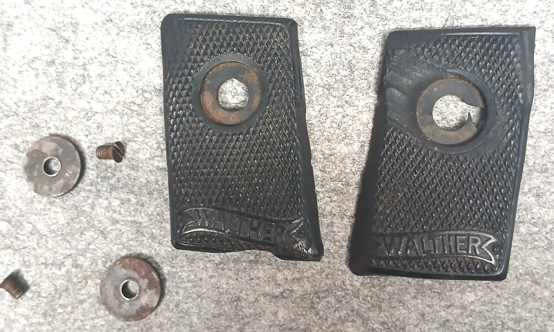 Griffschalen Walther Mod 9 – obrázek 1