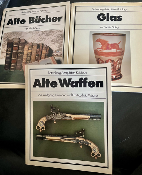 Battenberg Waffen Bücher Glas – immagine 1