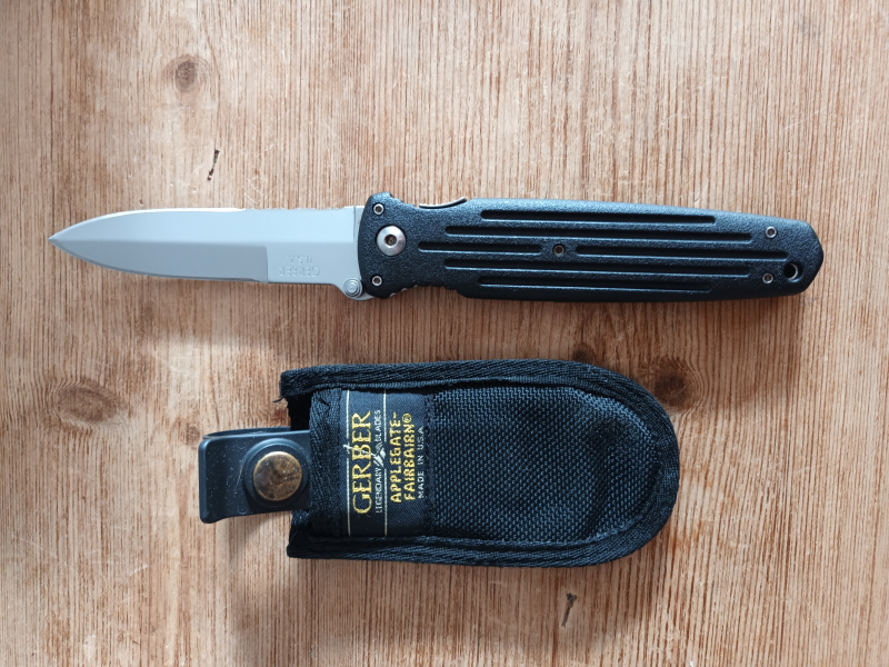 Applegate fairbairn combat folder – slika 1