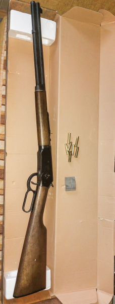 CO2 Winchester – obrázek 1