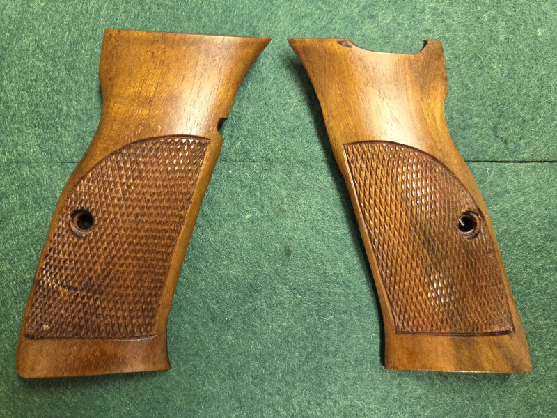 Holzgriffschalen für Brünner CZ 75 / CZ 85. Top Zustand – Bild 1