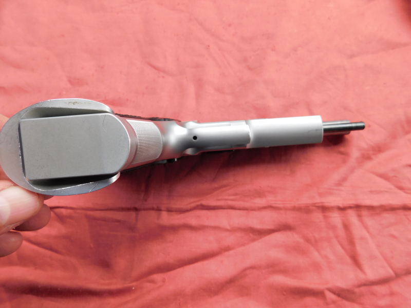 Sig Sauer X-Six, 1. Gen. (Supermatch?) Kal. 9 mm Luger mit Reservemagazin und orig. Koffer – Bild 6