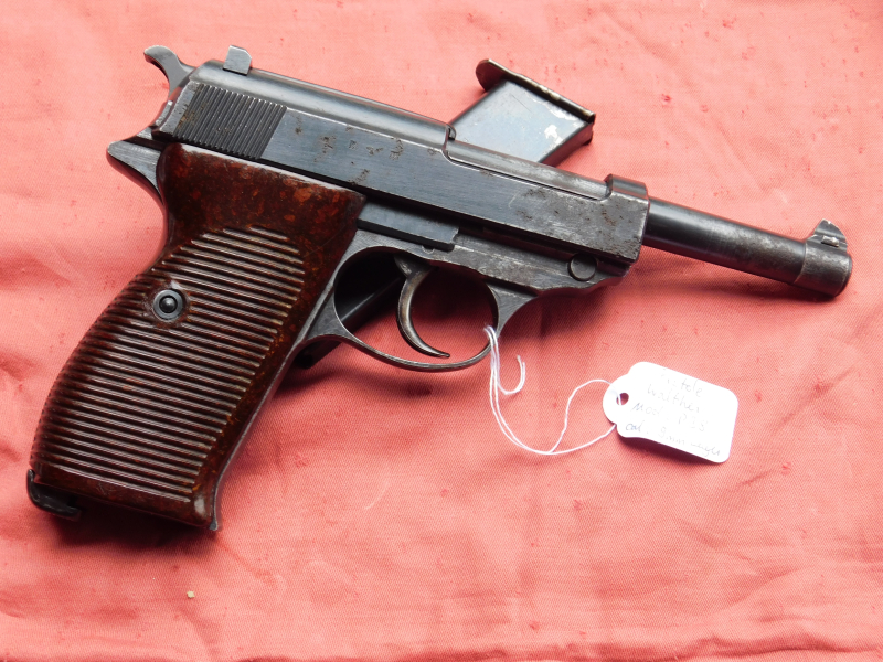 Walther ac 44, P38, Originalzustand, sehr guter Lauf, soweit ersichtl. nummerngl. Kal. 9 mm Luger – Bild 2