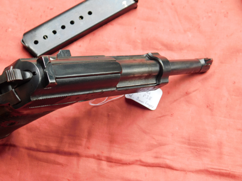 Walther ac 44, P38, Originalzustand, sehr guter Lauf, soweit ersichtl. nummerngl. Kal. 9 mm Luger – Bild 3