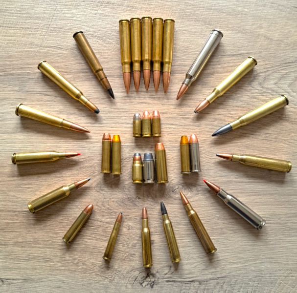 Konvolut Deko-Sammlerpatronen Militär- + Jagdmunition – Bild 2