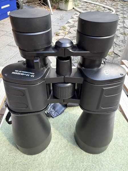 Fernglas, 10-30x60 Zoom mit Tasche – Bild 2