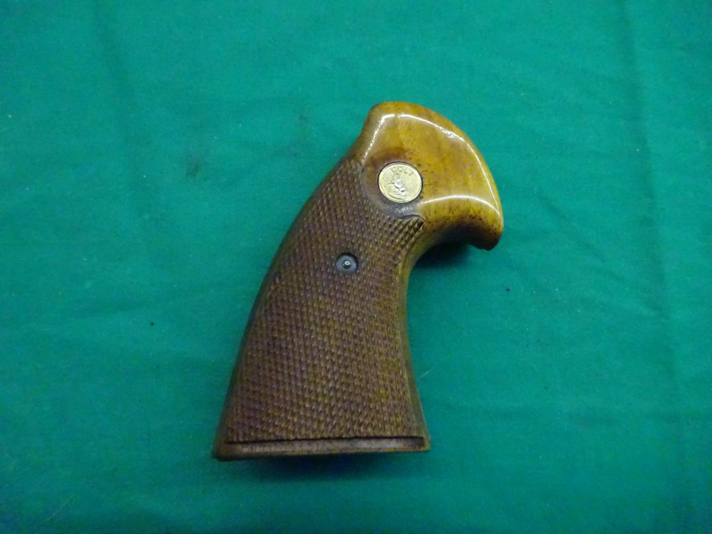 Original Holzgriffschalen für Colt Python – zdjęcie 2