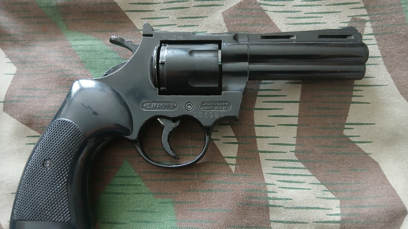 ME.Magnum Schreckschussrevolver 9mm – Bild 3