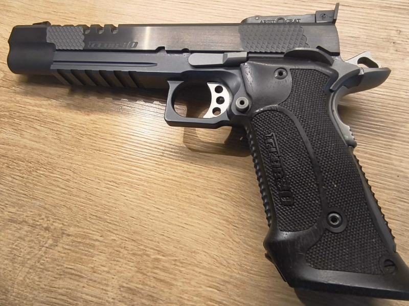 Reptile 9mm Club 30 – Bild 1