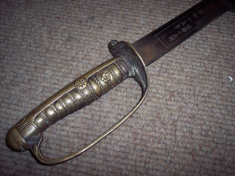 japanisches ? Schwert ? Katana ? Bajonett Arisaka Nambu Walther Mauser MP40 Konvolut Dachbodenfund – Bild 3