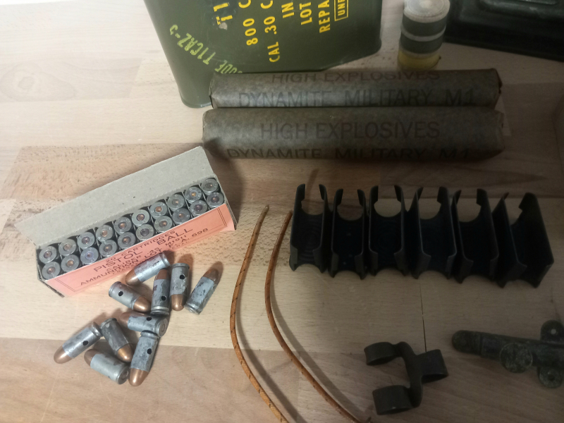 Orig. US Army. Konvolut, Sammelsurium, WW2, Demoltion, Deko, Mine, Sprengfalle – Bild 3