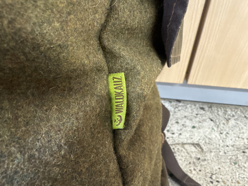 Jagdrucksack Waldkauz Husarenstück moosgrün Loden – Bild 2