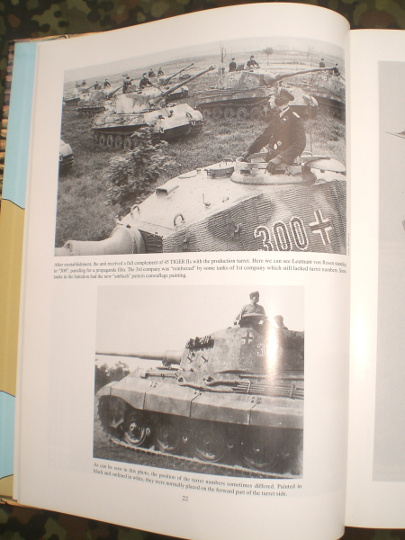 Antiquarisches Buch: Tigers in Combat Vol. I von Wolfgang Schneider – Bild 3