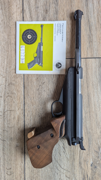 Feinwerk Luftpistole Modell 65 – Bild 1