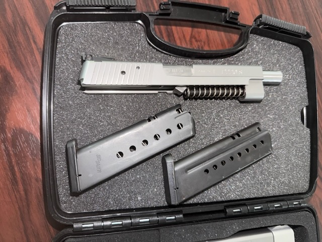 SIG Sauer P220 (220S Klassiker) SIG Sauer P220 XZONE ACP 45 & 9-mm-Wechselsystem aus GER X-Six – Bild 5