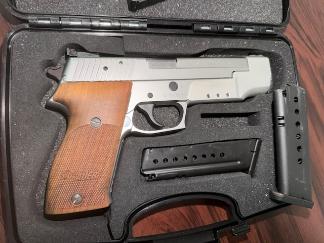 SIG Sauer P220 (220S Klassiker) SIG Sauer P220 XZONE ACP 45 & 9-mm-Wechselsystem aus GER X-Six – Bild 4