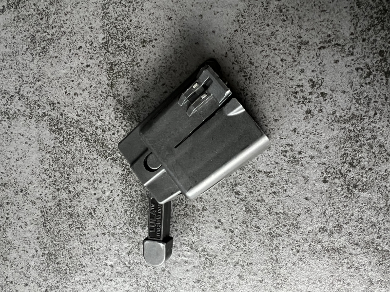 maglula Ltd. MAGLULA Lula Magazinladehilfe für AR15 in 9mm, Colt Standard – Bild 1