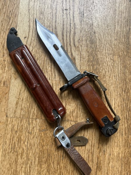 Bajonett AK 47 – Bild 1