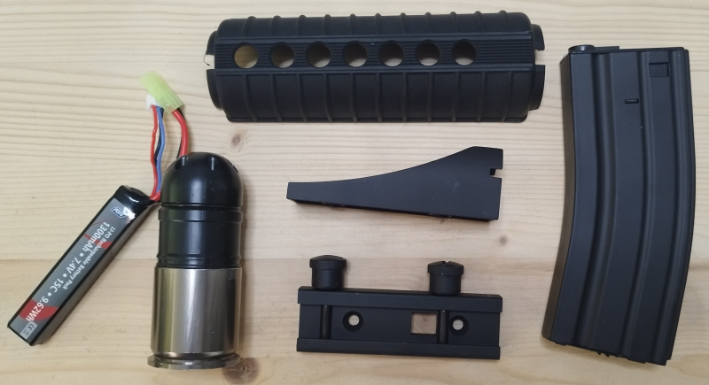 Colt M4 (AEG) + M203 und Zubehör – Bild 2