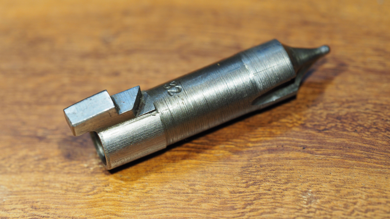 2. Weltkrieg ! Original Schlagbolzen / Zündstift für P08, Luger 08, von 1940 in orig.Zustand ! TOP ! – Bild 3