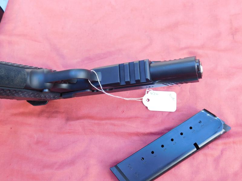 Hugo Schmeisser Pistole 1911 Kal. 45 ACP mit Reservemagazin und original Koffer – Bild 4