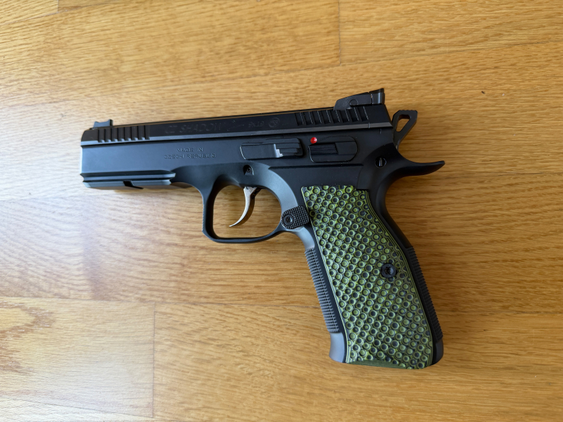 CZ Shadow 2 Griffschalen LoK Grips – Bild 2