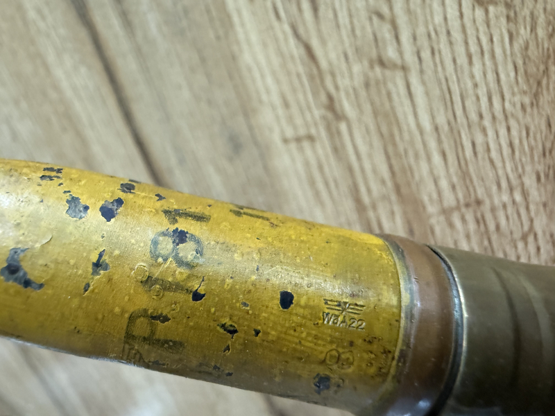 RARITÄT! Deko 20x138mm Flak 30/38 Wehrmacht 1938/44 – Orig. Gelblack + SELTENER Pulversack! – Bild 6