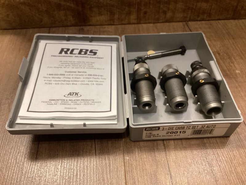 RCBS 3-Die Carbide Taper Crimp Matrizensatz .32 Auto #20015 – Bild 1