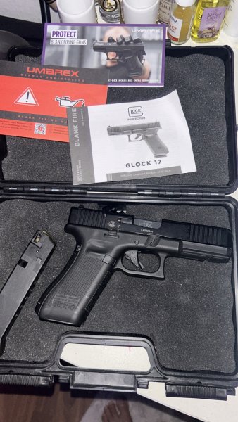 Glock 17 Gen5 Schreckschuss Pistole 9 mm P.A.K schwarz inkl. Waffenkoffer, Abschussbecher, Reinigung – Bild 2