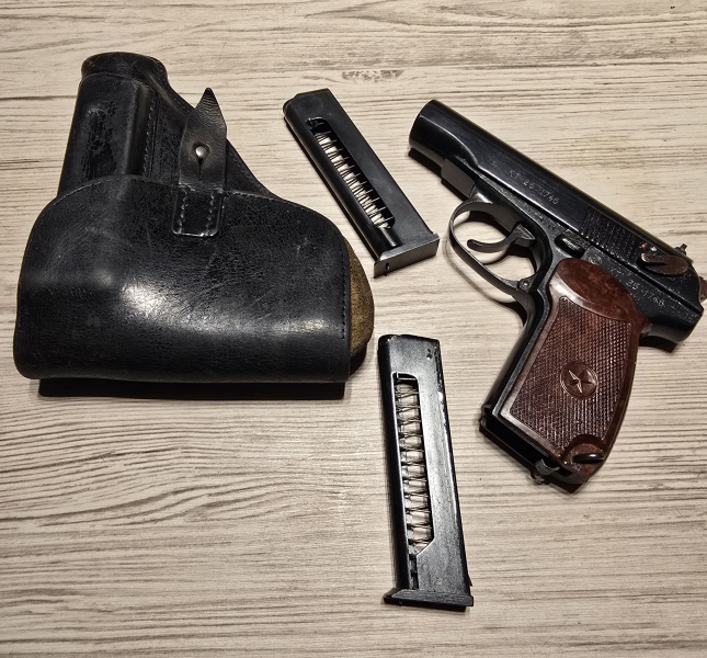 Makarov 9×18 aus Erstbesitz – Bild 1