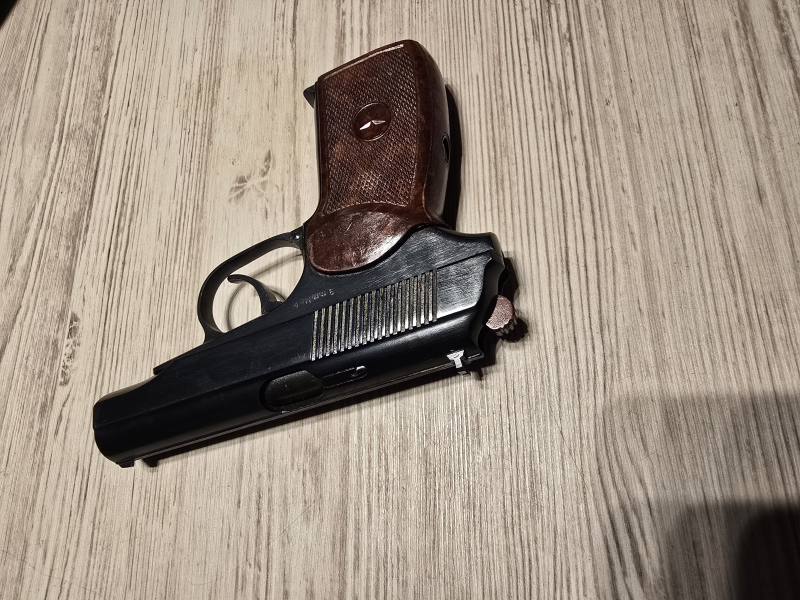 Makarov 9×18 aus Erstbesitz – Bild 3