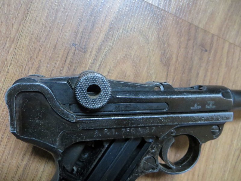 Luger P08 Dekopistole mit Box und Holzgriffen - 80er Jahre? Made in Japan? – Bild 5