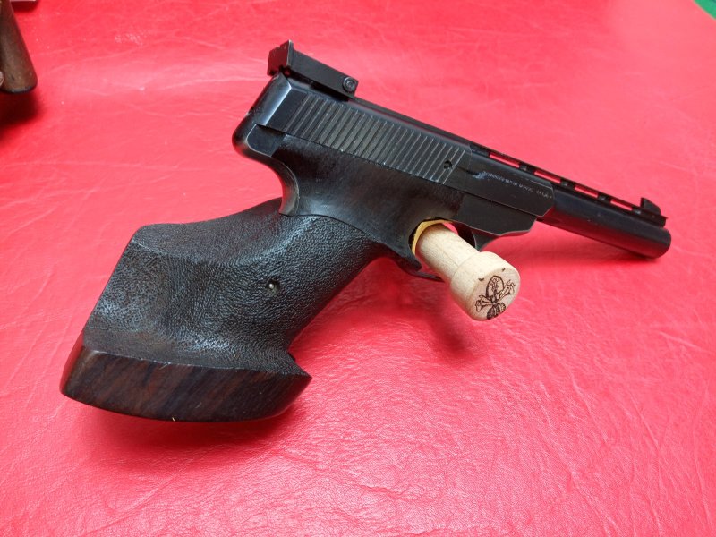 Sportpistole 22.Lr FN Browning – Bild 1