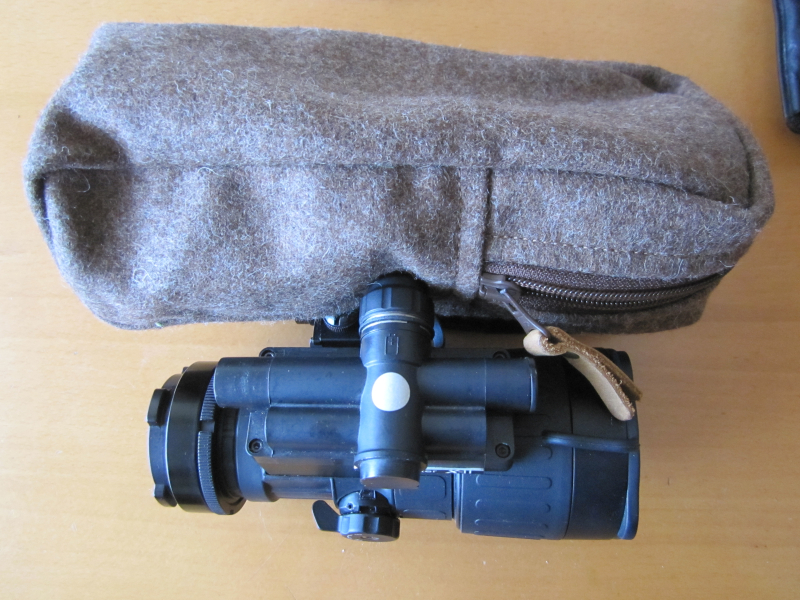 Night Spotter X MR2 Photonis Schwarz/Weiss Gen. 2+ – Bild 2