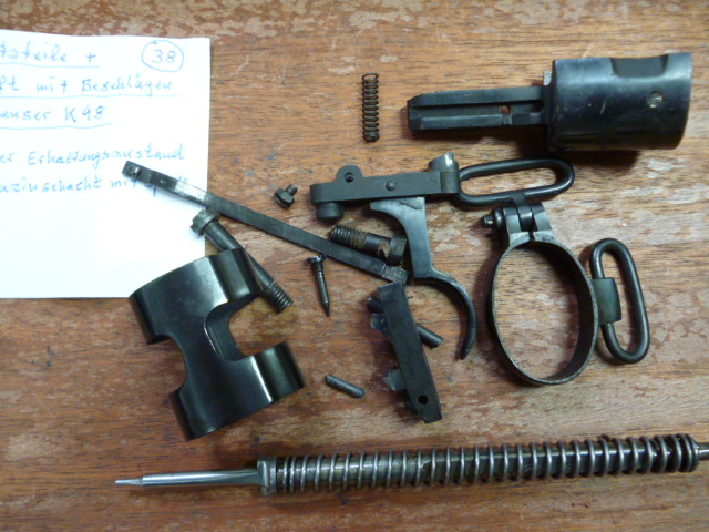 1 Schaft mit Beschlägen + Ersatzteile f. Mauser K98 – Bild 4