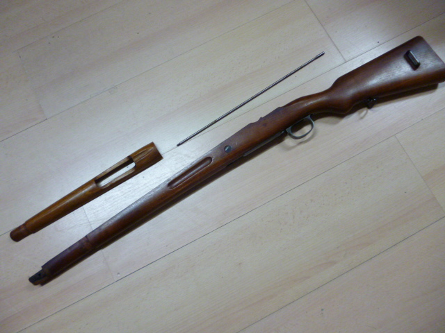 1 Schaft mit Beschlägen + Ersatzteile f. Mauser K98 – Bild 1