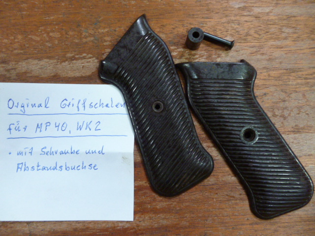 1 Pr. original Griffschalen f. MP40, WK2 – Bild 1
