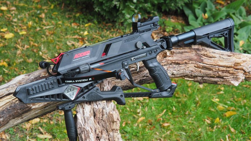 EK Archery Repetierarmbrust Cobra "Adder", Klappschaft, Neuwertig mit viel Zubehör in OVP ! – Bild 1