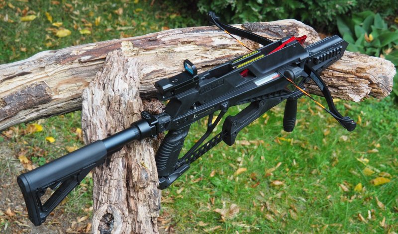 EK Archery Repetierarmbrust Cobra "Adder", Klappschaft, Neuwertig mit viel Zubehör in OVP ! – Bild 2