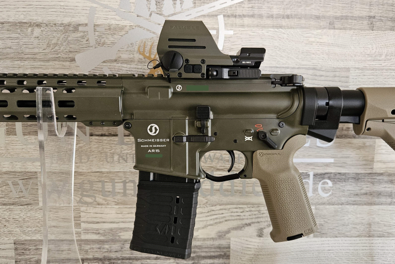 Neuware vom Fachhandel - Schmeisser AR15 M5FL Sondermodell MAGPUL 16,75" OD Green .223Rem mit Optik – Bild 6