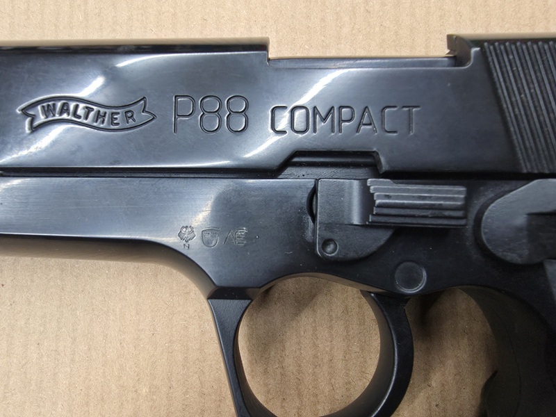 Pistole Walther P88 Compact in 9 mm Schreckschuss – Bild 4