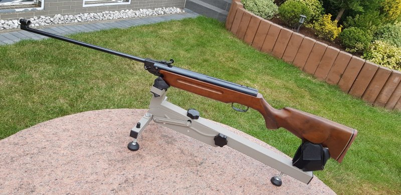 Weihrauch HW 35 E - 4,5 mm - F - 56 cm Lauf - Nussbaumschaft - Technik komplett renoviert – Bild 1