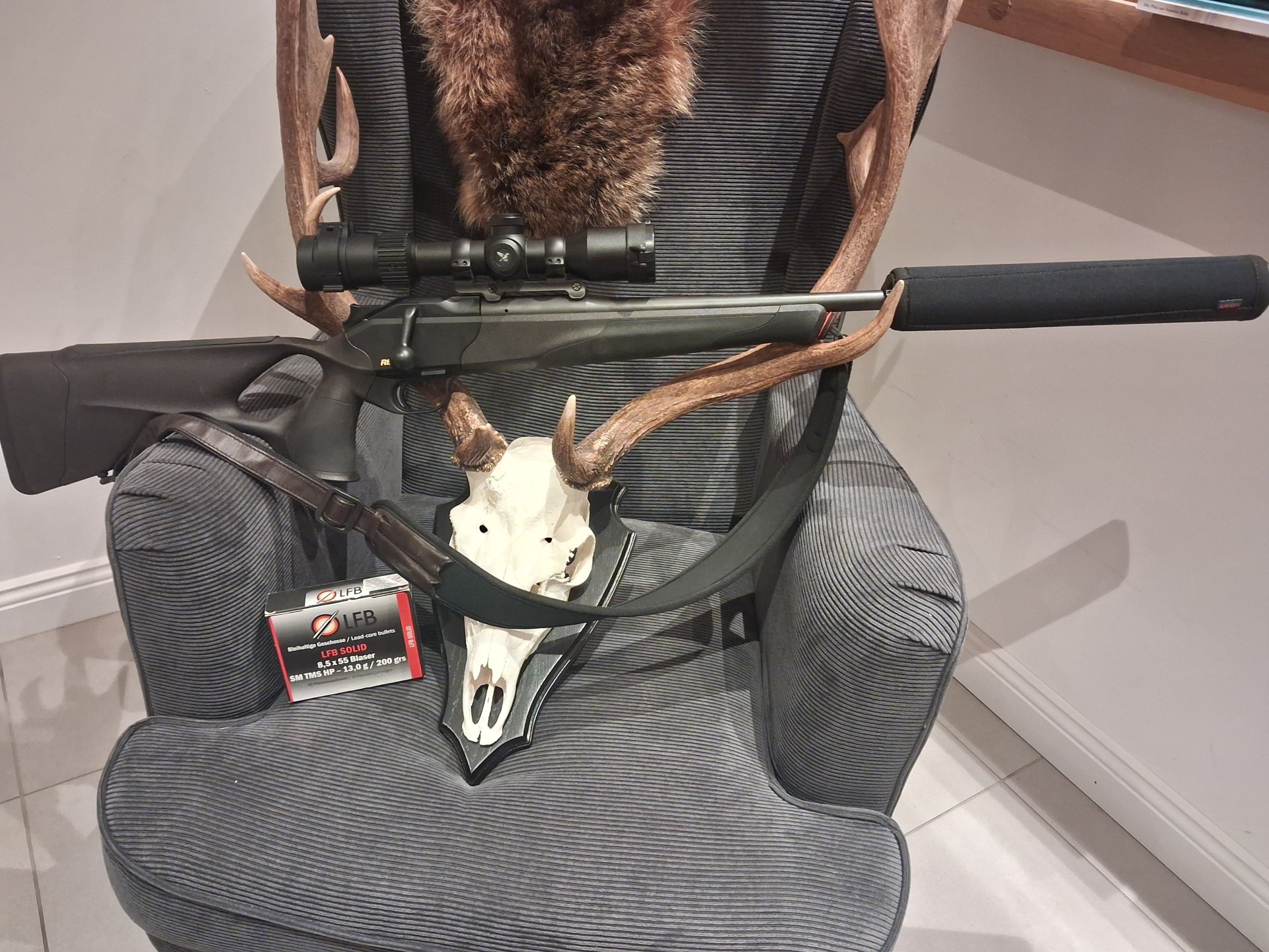 Blaser r8 Ultimate 8,5x55 Komplettset – Bild 1
