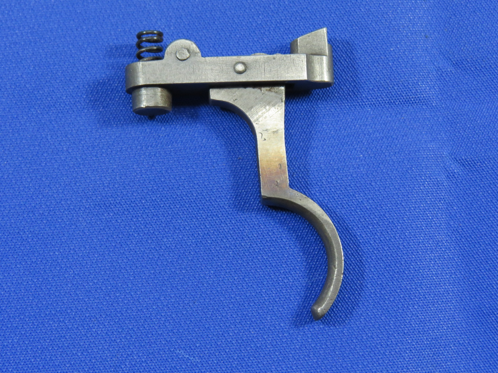 Abzug mit Feder M98 – imagem 1
