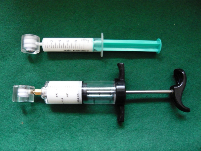 Geschossfetter aus Plexiglas für alle Kaliber – Bild 1